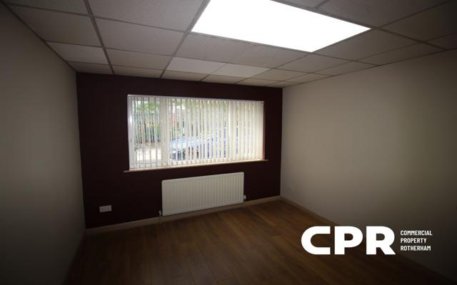ground-floor-offices-with-parking-available-to-let