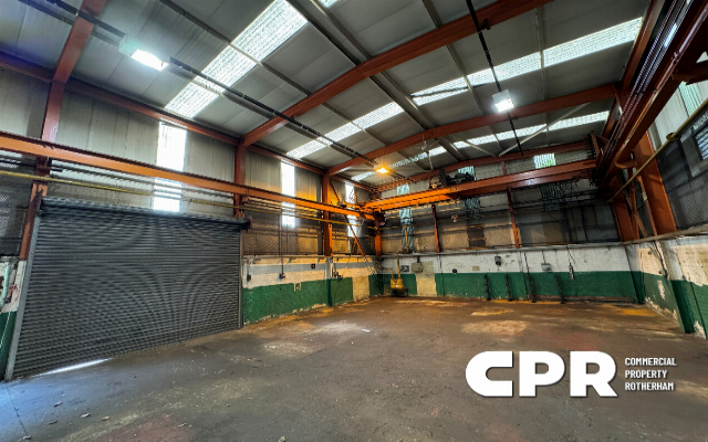 8395-industrial-unit-with-crane-facility