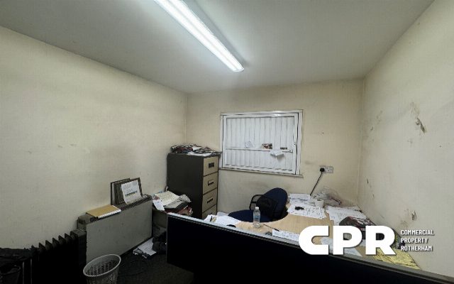 9178-freehold-detached-industrial-premises-available