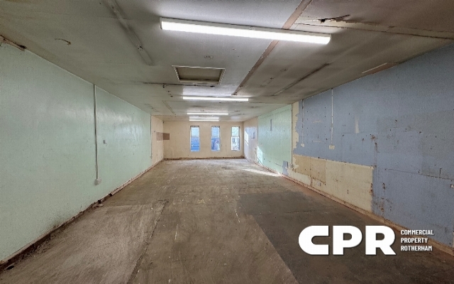 8830-freehold-retail-sales-shop-with-selfcontained