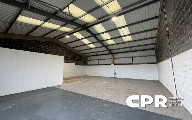 2947-modern-light-industrial-unit-with-4-parking