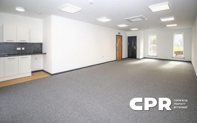 9532-hybrid-premises-comprising-ground-floor--with