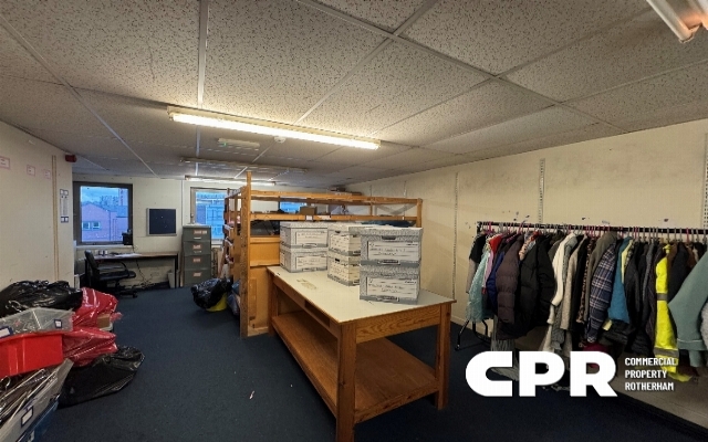 7714-prime-retail-premises