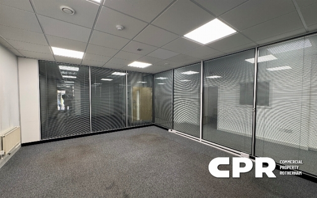 5360-ground-floor-showroom--offices-with-rear