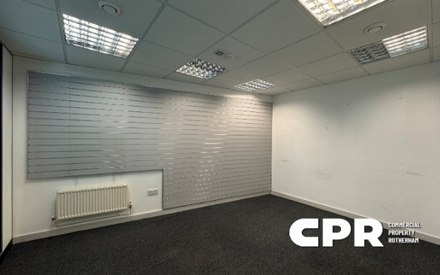 5360-ground-floor-showroom--offices-with-rear