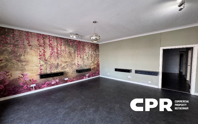 2432-doublefronted-ground-floor-retail-sales-shop-