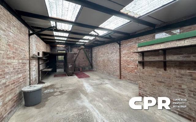 3908-freehold-retail-sales-building-forming-part-of