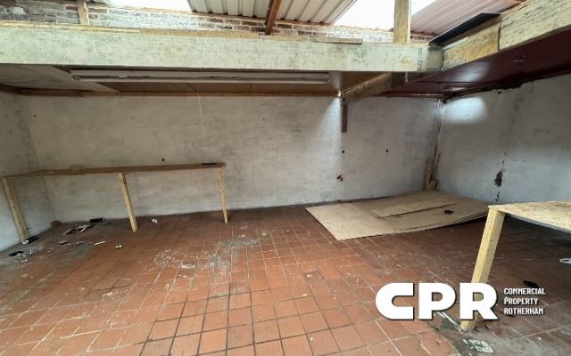 7502-freehold-light-industrial-units--office-with